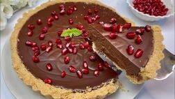 چطور با انار و بیسکوئیت تارت درست کنیم
