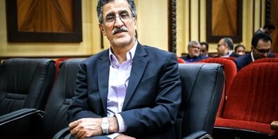 هیچ وقت مسئله ارز به یک گفتمان ملی در جامعه تبدیل نشد