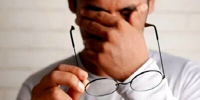 عادات روزمره‌ای که به چشم‌ها آسیب می‌رساند
