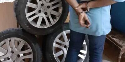 دستگیری سارق شبانه رینگ و لاستیک‌ خودروها
