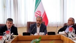 سیاست دولت، تسهیل صادرات و حمایت از فعالان اقتصادی است
