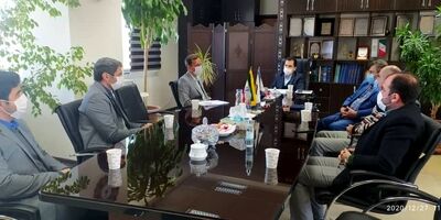 مذاکرات بیمه امید وسازمان منطقه آزاد انزلی به نتایج خوبی رسید