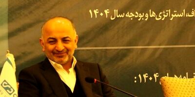 درخشش مدیران بیمه دی در سالگرد تاسیس سندیکای بیمه‌گران

