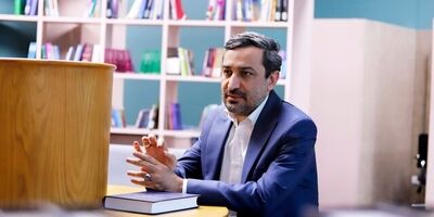شغل خبرنگاری سخت و زیان‌آور است