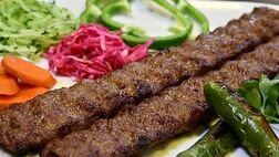 چطور کباب کوبیده بازاری درست کنیم؟ 