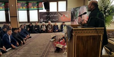 مراسم تجلیل از سردار شهید سپهبد حاج قاسم سلیمانی در بیمه آسیا برگزار شد