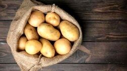 سیب‌زمینی و پیاز به میزان کافی ذخیره‌سازی شده است

