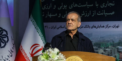 مهار تورم و صیانت از معیشت مردم اولویت اول کاری دولت است