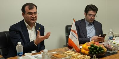 بیمه البرز تا پایان سال دویا سه محصول جدید روانه بازار بیمه کشور می کند 
