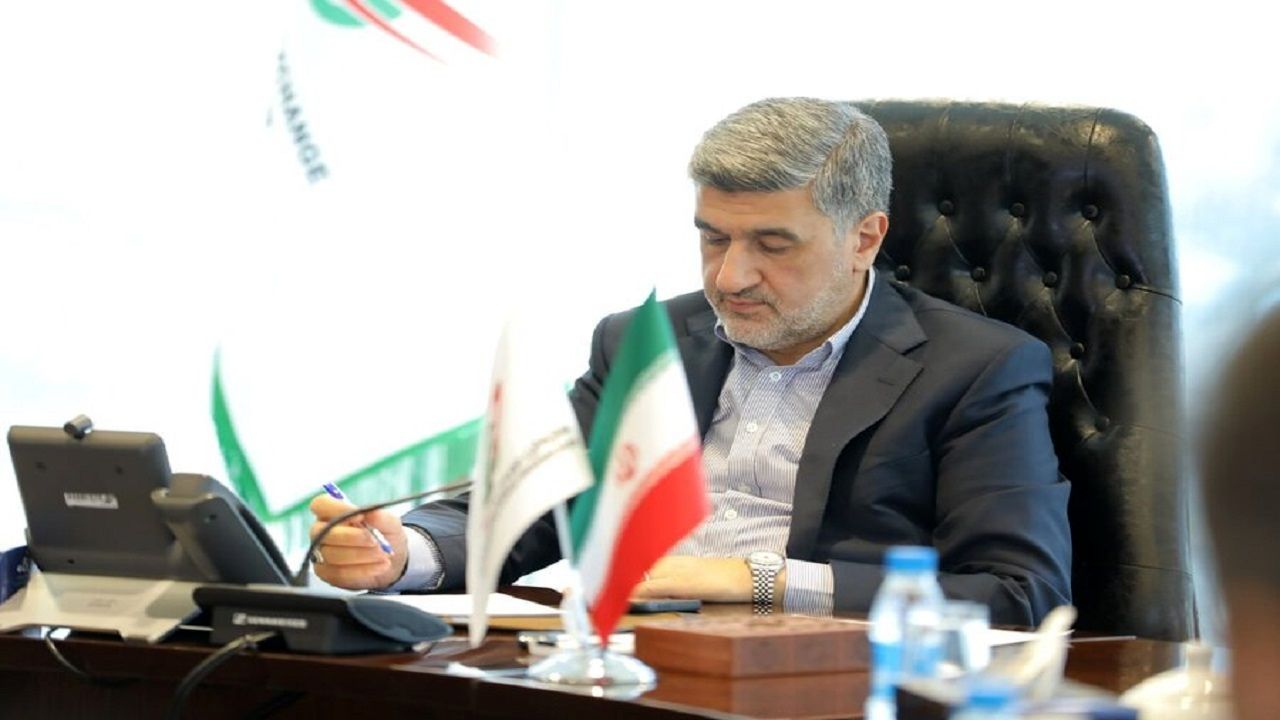 نامه نگاری رئیس سازمان بورس با ۵ وزیر برای پیگیری مطالبات سهامداران