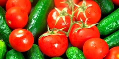 بازار گوجه فرنگی و خیار تا ۱۰ روز آینده متعادل می شود