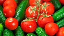 بازار گوجه فرنگی و خیار تا ۱۰ روز آینده متعادل می شود