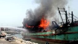 هیچیک از ۱۱ شناور آتش گرفته در بندر لنگه بیمه نامه نداشتند