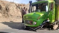 برخورد پژو با تریلی حمل سوخت ۲ کشته بر جای گذاشت
