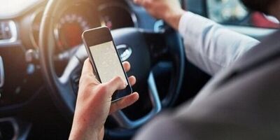 ۸۰۸ هزار جریمه رانندگی برای استفاده از تلفن همراه حین رانندگی
