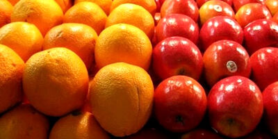 
میوه‌های نوبرانه در میادین میوه و تره‌بار پایتخت عرضه می‌شود