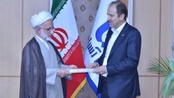 تقدیر معاون رئیس جمهور از مدیرعامل بیمه آسیا