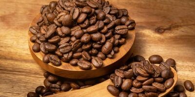 جایگزین‌های طبیعی کافئین برای انرژی و تمرکز
