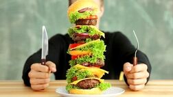 چند توصیه کاربردی برای مقابله با پرخوری عصبی
