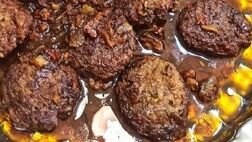 آغوز کوکو؛ رسپی کوکوی ساده گیلانی با گردو و رب انار
