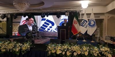 شرکت‌های بیمه‌ای که خود را به فناوری‌های روز مجهز نکنند از قافله رقابت جا می‌مانند