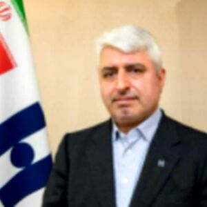 ایرج  نیک اختر