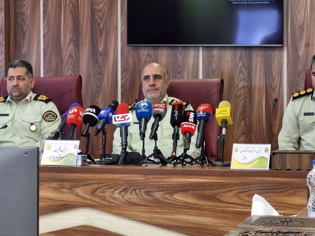 پرداخت ۱۱ همت جریمه در دو ساعت