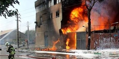 آتش‌سوزی در ساختمان مسکونی با سه مصدوم