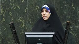 بودجه بیمه زنان سرپرست خانوار به 500 میلیون تومان افزایش یافت