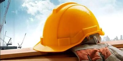 دستمزد اعلامی کارفرمایان به بیمه، ۳۰ درصد کمتر از دستمزد واقعی است
