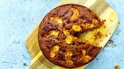 طرز تهیه کیک سیب و دارچین