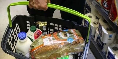 
تهیه بسته کمک معیشتی برای مردم/ اعمال تغییرات در بودجه 