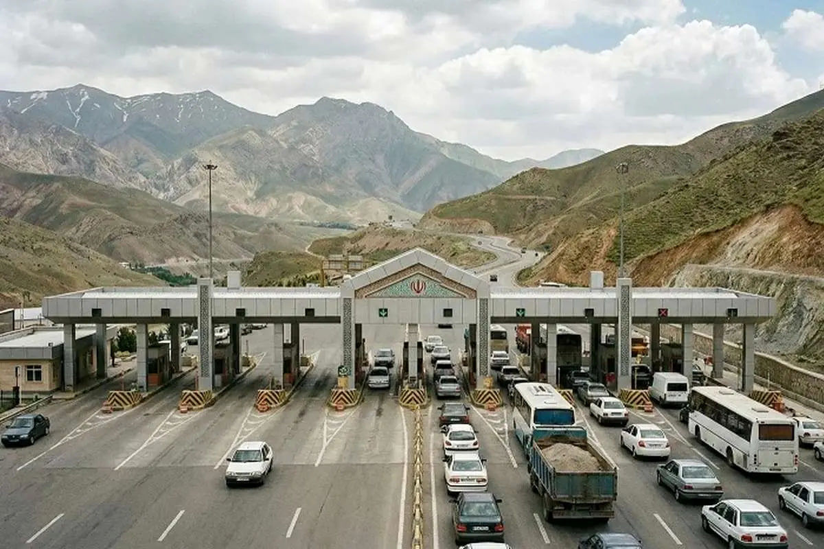 دریافت عوارض در ۶ آزادراه دستی است