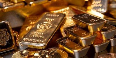 طلای جهانی به چراغ قرمز رسید