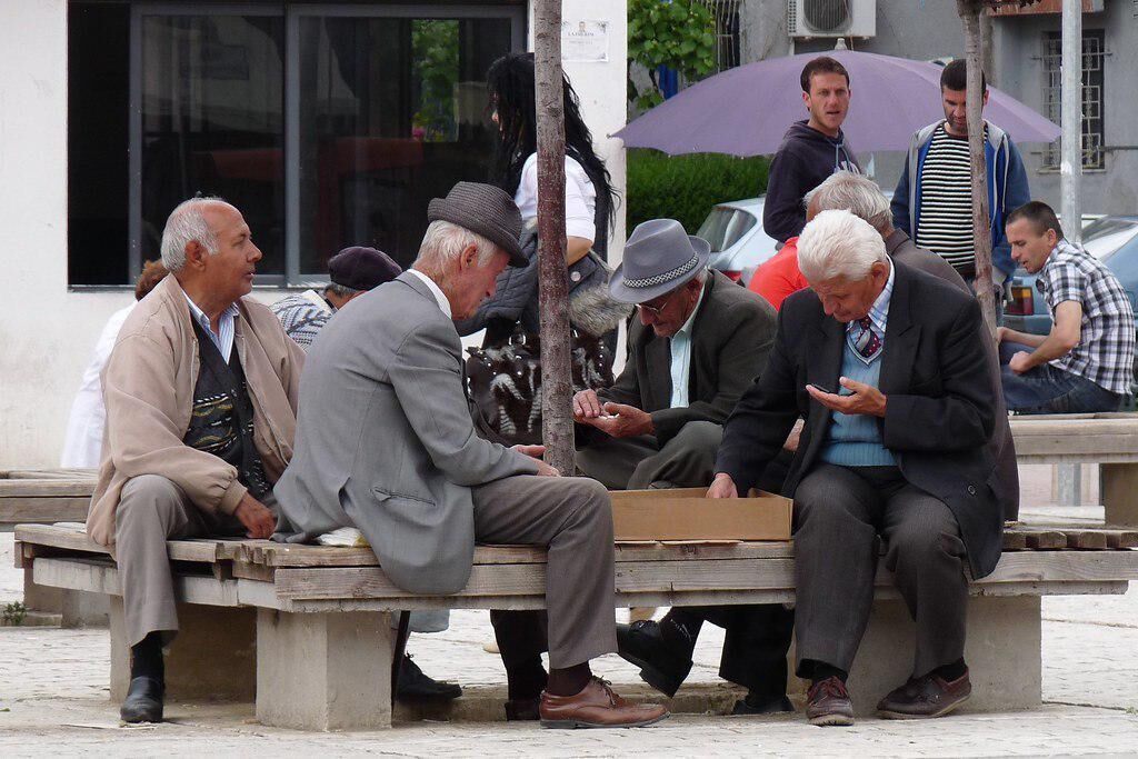 صندوق‌های بازنشستگی ۲۰۰ هزار میلیارد کسری دارند