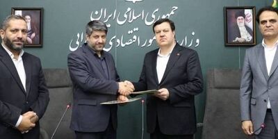  قرارداد عاملیت پرداخت حقوق و سرمایه در گردش بنگاه های اقتصادی با حضور معاون وزیر اقتصاد و مدیرعامل بانک ملت منعقد شد