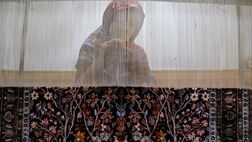 تنها 40 درصد بافنده‌های یزد مشمول بیمه هستند 