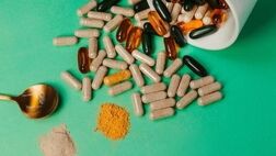 داروخانه، تنها محل عرضه مکمل/ وضعیت خوب تولید مکمل‌ها در کشور
