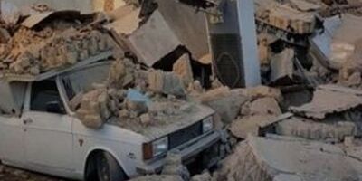 تماس تلفنی دکتر کریمی با رئیس شورای هماهنگی شرکت های بیمه استان آذربایجان غربی در پی وقوع زلزله اخیر