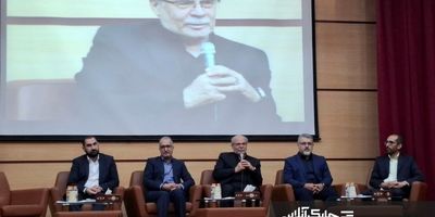 موافق مقررات‌ گذاری گسترده در حوزه لندتک ها نیستم