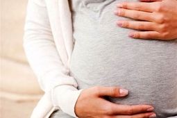 مادران باردار در سفر باید نکات ایمنی را رعایت کنند