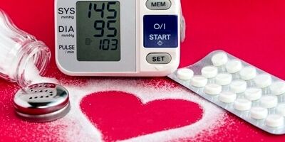 افراد دارای فشار خون چه نمکی مصرف کنند؟