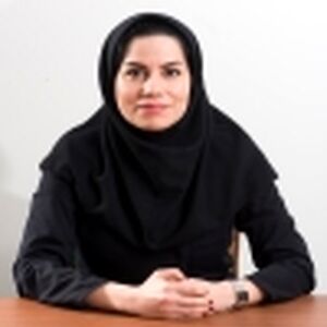 نیلوفر نادری