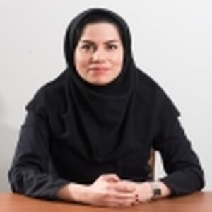 نیلوفر نادری
