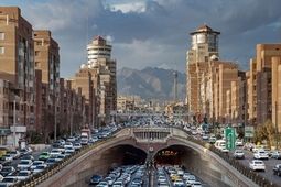 ترافیک پرحجم و سنگین صبحگاهی در معابر و بزرگراه‌های تهران
