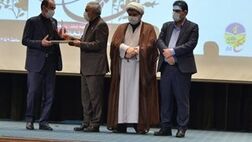 مدیر عامل بیمه آسیا به عنوان مدیر تراز انقلاب اسلامی انتخاب شد