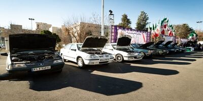 سرقت از خودروها در محوطه ورزشگاه آزادی تهران
