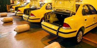 فعالیت ۲۳۰۰ جایگاه CNG درکشور/ عرضه رایگان CNG به کاهش صف بنزین کمک کرد 
