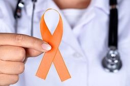 بیماری جوانان با ۱۰ نشانه خاموش / علت بوجود آمدن بیماری ام اس چیست 