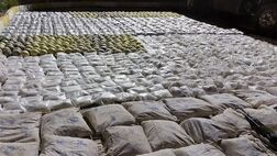 کشف ۳۰ کیلو و ۵۵۶ گرم مواد مخدر توسط ماموران گمرک بازرگان
